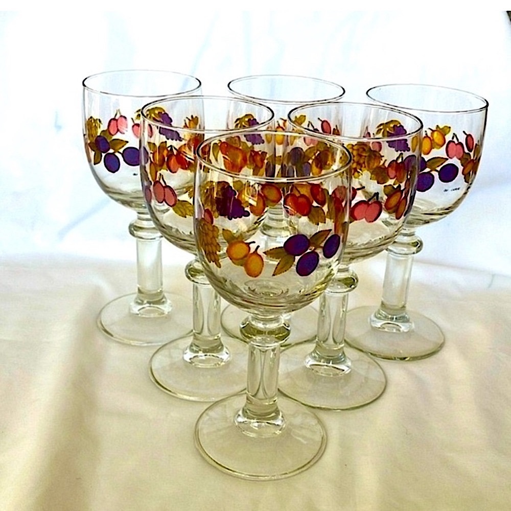 Vintage Cerve Italian 1980s wine glasses/goblets, fruit theme, set of 6